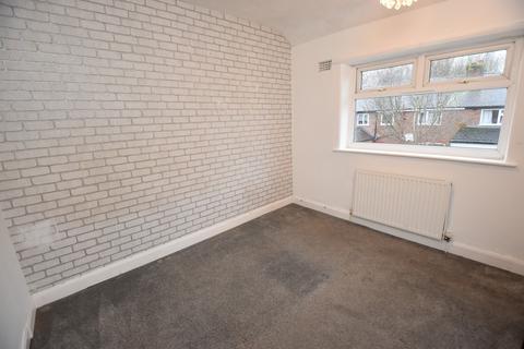 43 Amersham Close, Urmston, Manchester, M41 7NJ