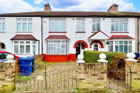 3 bedroom terraced house for sale, Kings Avenue, Greenford, UB6