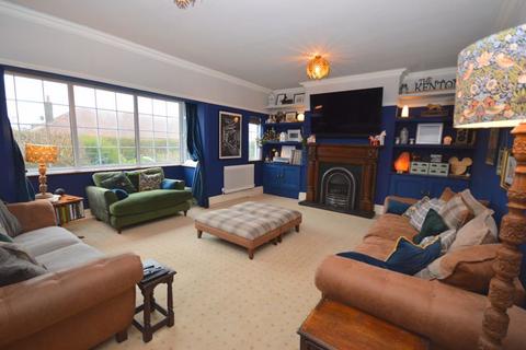 2 Ash Lane, Hough Green, Widnes, WA8 8JQ