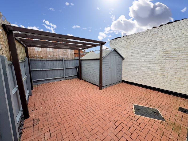 Garden / Yard