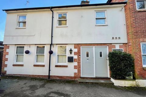 2 bedroom semi-detached house for sale, High Street, Claygate.