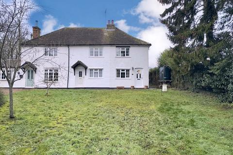 2 bedroom cottage for sale, Green Common Lane, High Wycombe HP10