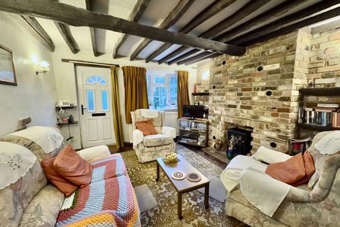 2 bedroom cottage for sale, Green Common Lane, High Wycombe HP10