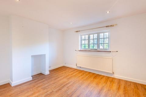 8, Mitchells Cottages Blackheath Lane, Blackheath, Guildford, GU4 8QX