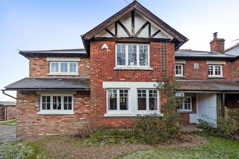 4 bedroom semi-detached house for sale, Faircrouch Lane, Wadhurst