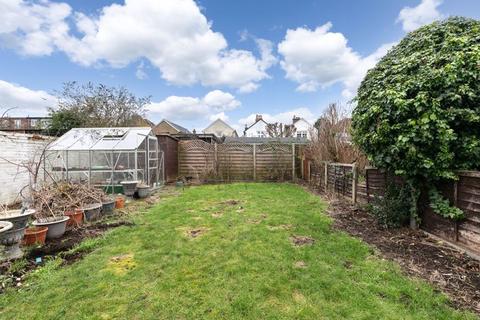 undefined, Dudley Road, Walton-On-Thames