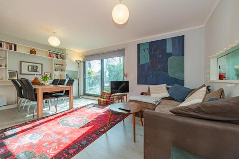 2 bedroom apartment for sale, Goldhurst Terrace, South Hampstead, London, NW6