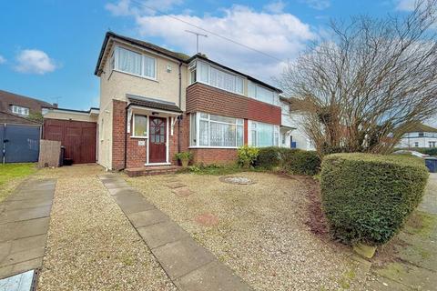 3 bedroom semi-detached house for sale, Bramble Road, Luton