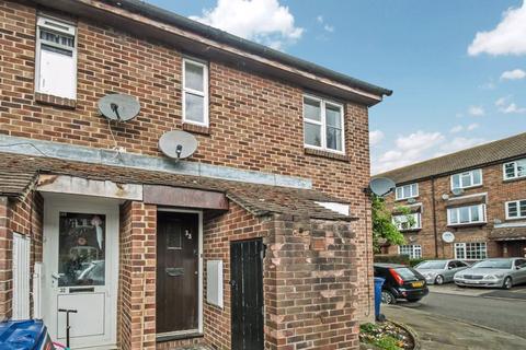 1 bedroom maisonette for sale, Nimrod Close, Northolt