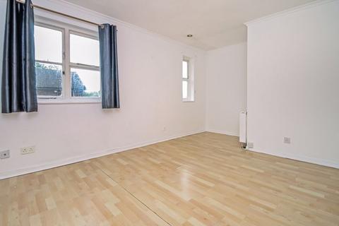 undefined, Nimrod Close, Northolt