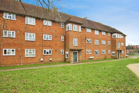 1 bedroom flat to rent, Filton House, Watford,