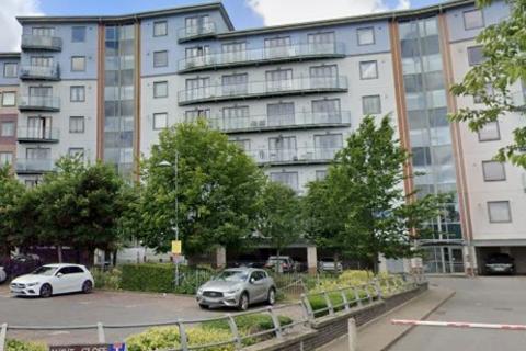 2 bedroom flat for sale, Wave Close, Walsall, West Midlands, WS2