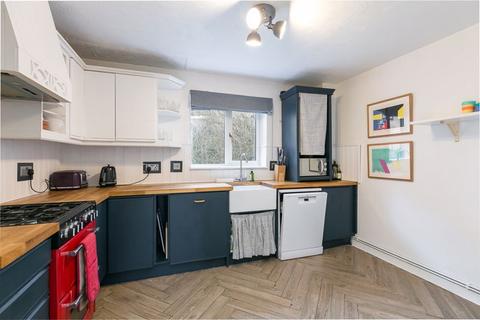 47 Campion Close, Croydon, CR0 5SN