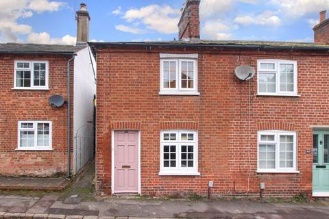 2 bedroom cottage for sale, King Street, Tring