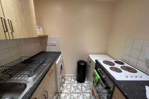 2 bedroom apartment to rent, Anson Street, Manchester