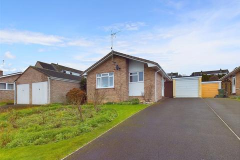 2 bedroom bungalow for sale, Ryder Close, Norman Hill, Dursley, Gloucestershire, GL11