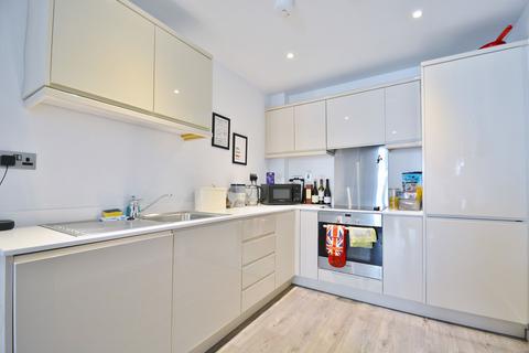 1 bedroom flat for sale, Latimer House, Angus Court, Thame