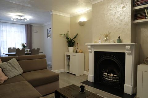 3 bedroom terraced house for sale, Alibon Road, Dagenham