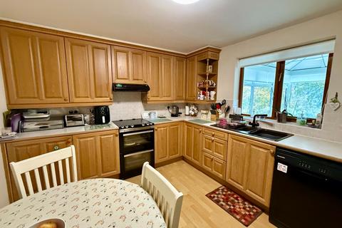 4 bedroom detached bungalow for sale, Hafoty, Pencefn Road, Dolgellau, LL40 2ER