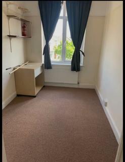 4 bedroom house to rent, Keys Avenue, Bristol BS7