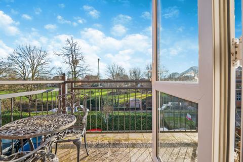 2 bedroom apartment for sale, Fairholme Court, Eastleigh SO50