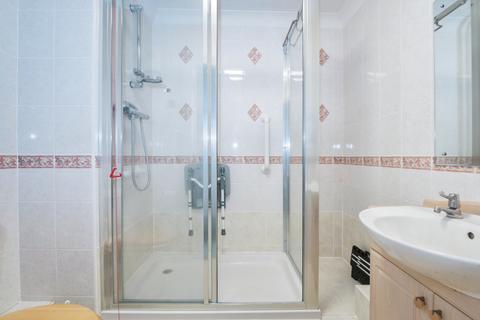 2 bedroom apartment for sale, Fairholme Court, Eastleigh SO50