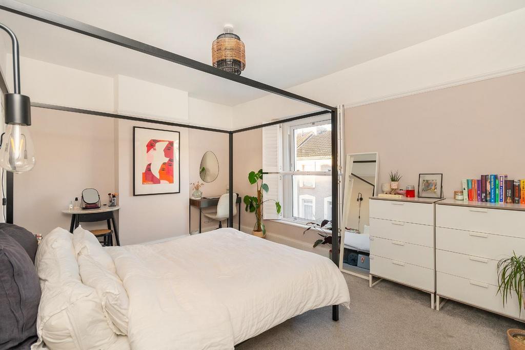 0 Q5 SKD - Bedroom C.jpg