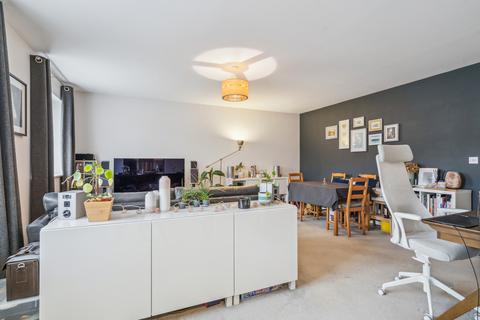 2 bedroom apartment for sale, Skylark House, Chesham, HP5