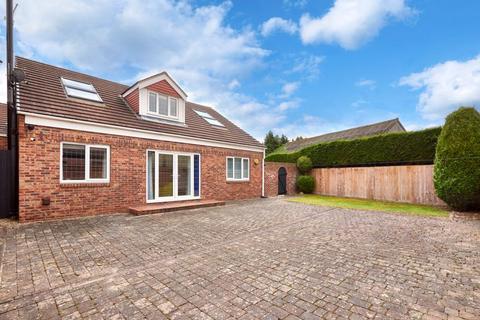 5 bedroom detached house for sale, Hardwick Road, East Hardwick WF8