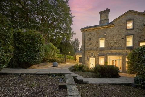 4 bedroom character property for sale, Carla Beck Lane, Skipton BD23