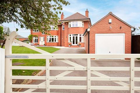 5 bedroom detached house for sale, Selby Road, Wistow YO8