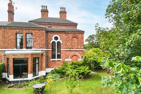 5 bedroom character property for sale, 10 Carleton Road, Pontefract WF8