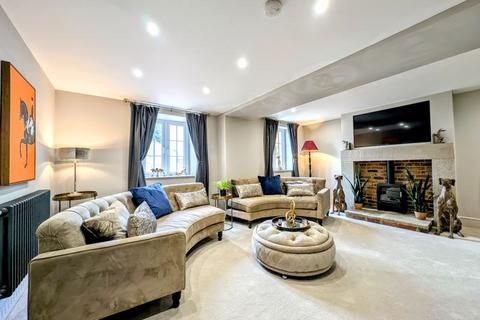 3 bedroom end of terrace house for sale, Moor Lane, Ilkley LS29