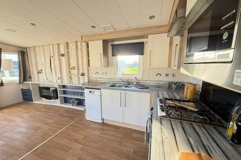 2 bedroom static caravan for sale, Dovercourt Holiday Park, Low Road, Harwich CO12