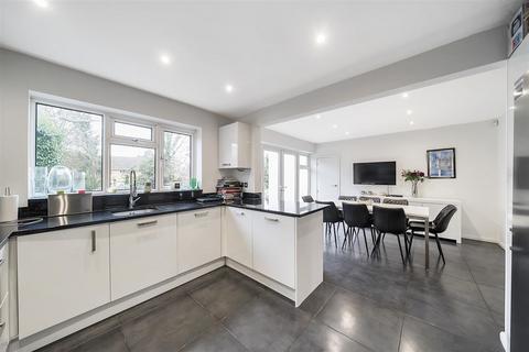 3 bedroom detached house for sale, Lodge Avenue, Elstree Borehamwood WD6