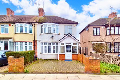 3 bedroom end of terrace house for sale, Westbury Avenue, Southall, UB1