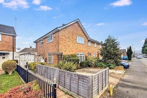 3 bedroom semi-detached house for sale, Wodecroft Road, Icknield, Luton, Bedfordshire, LU3 2EZ