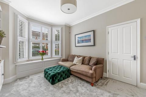 35 Belsize Avenue, London, W13 9TF