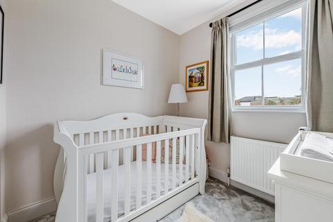 35 Belsize Avenue, London, W13 9TF
