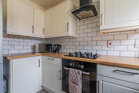 58 Acorn Grove, Pontprennau, Cardiff, CF23 8NG