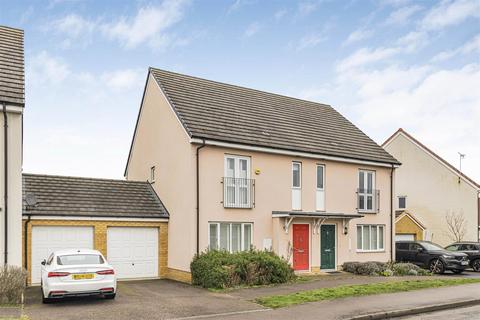 3 bedroom semi-detached house for sale, Cambridge Walk, Cambridge CB21