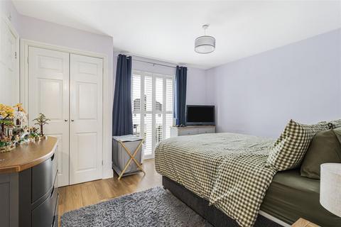 7 Cambridge Walk, Fulbourn, Cambridge, CB21 5GA