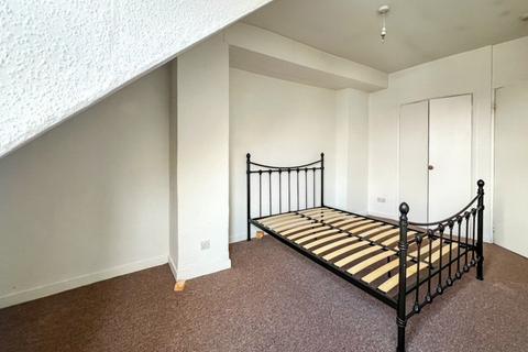 undefined, Gloucester Road, Bristol BS7