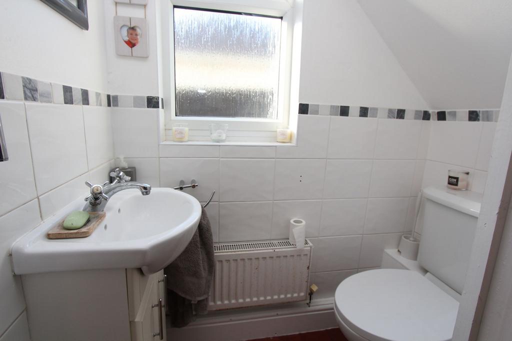 Cloakroom WC
