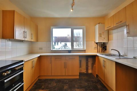 2 bedroom maisonette to rent, Portland Road, Hove, BN3