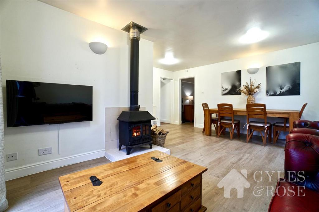 Living/Dining room
