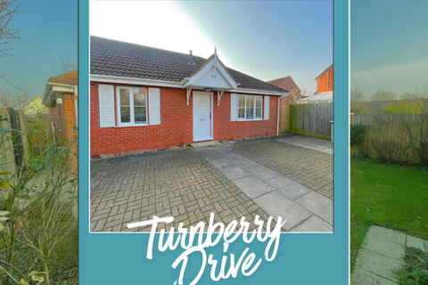 2 bedroom bungalow to rent, Turnberry Drive, Woodhall Spa