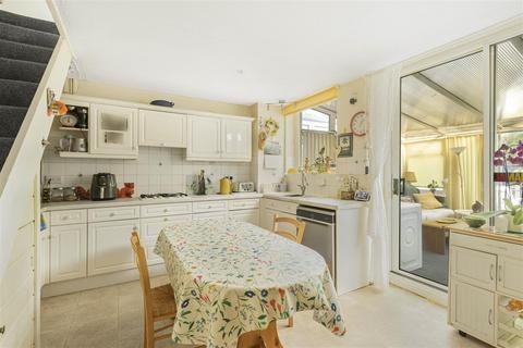 4 bedroom terraced house for sale, Mulberry Close, Cambridge CB4