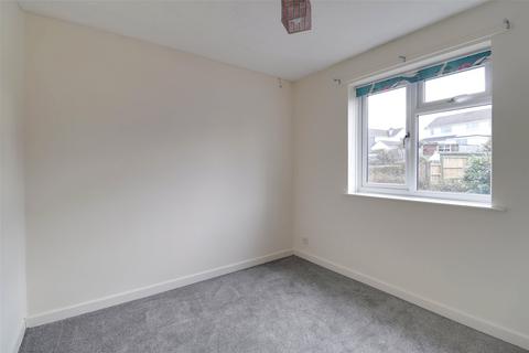 9 Castle Meadows, Launceston, PL15 7DZ