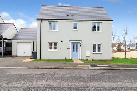 3 bedroom detached house for sale, Oaktree Road, South Molton, Devon, EX36